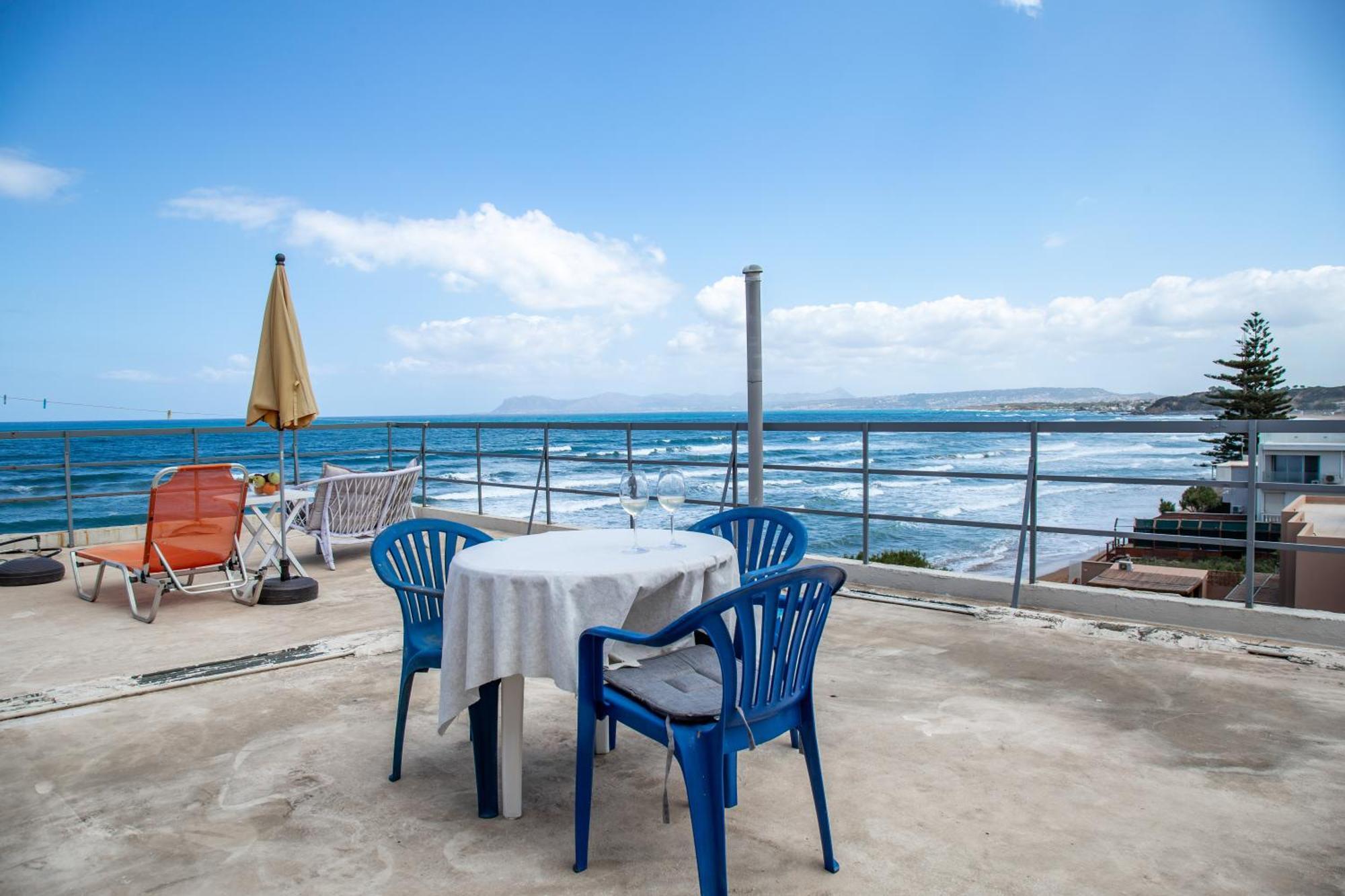 Nefeli Agia Marina