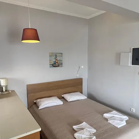 Nefeli Rooms Agia Marina  Exterior photo