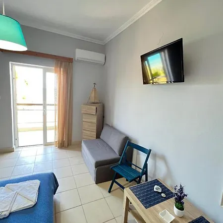 Nefeli Rooms Agia Marina  Exterior photo