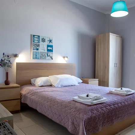 Nefeli Rooms Agia Marina  Exterior photo