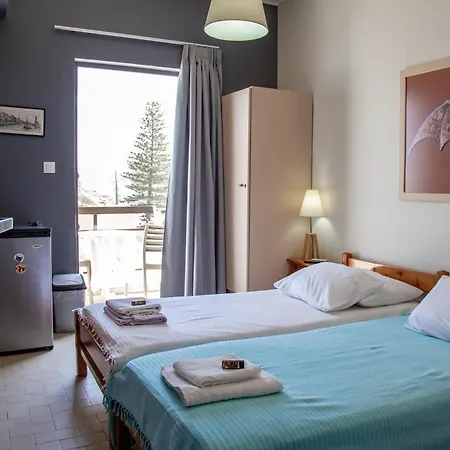 Nefeli Rooms Agia Marina  Exterior photo